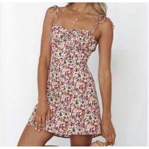 Hello Molly Pink Floral Beautiful mini Dress Size 6 Summer Spring